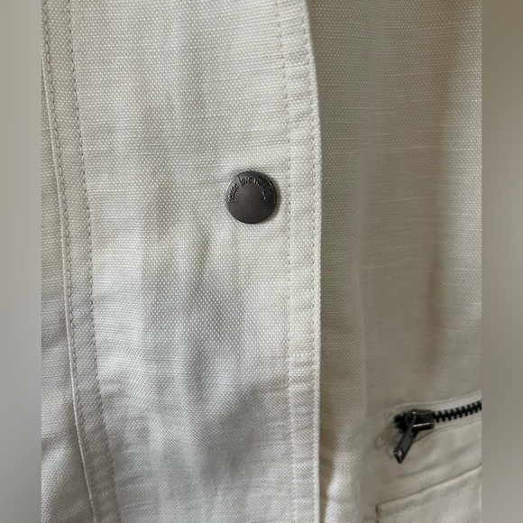 Peace Love World linen cream utility jacket - Picture 5 of 9